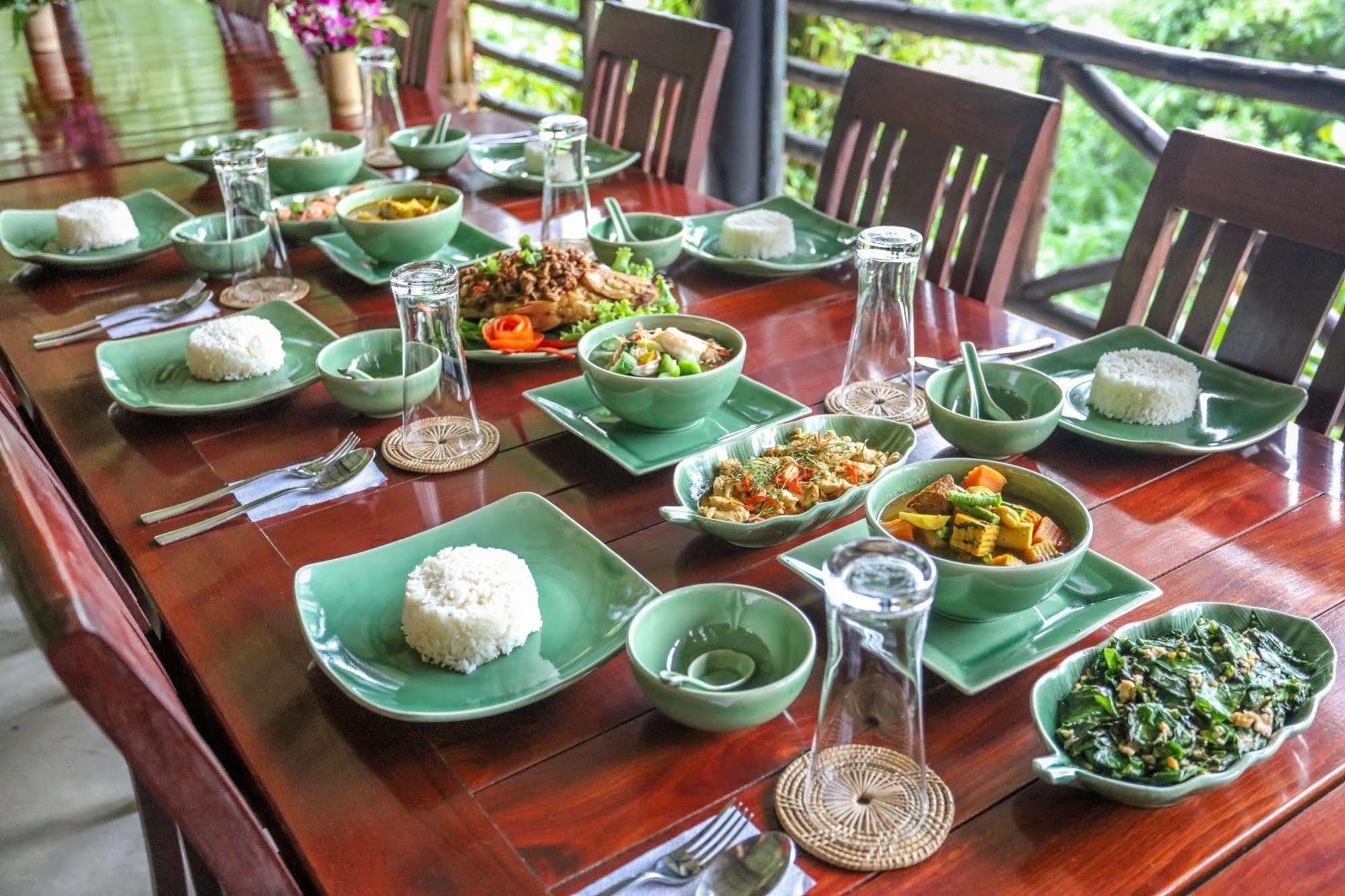 Anurak Community Lodge - Sha Plus Khao Sok National Park Exterior photo